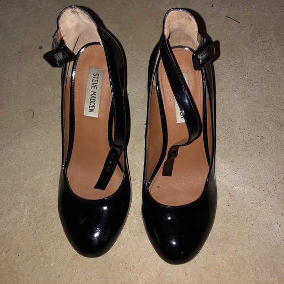 Steve Madden High Heel Shoes - Picture 2 of 3